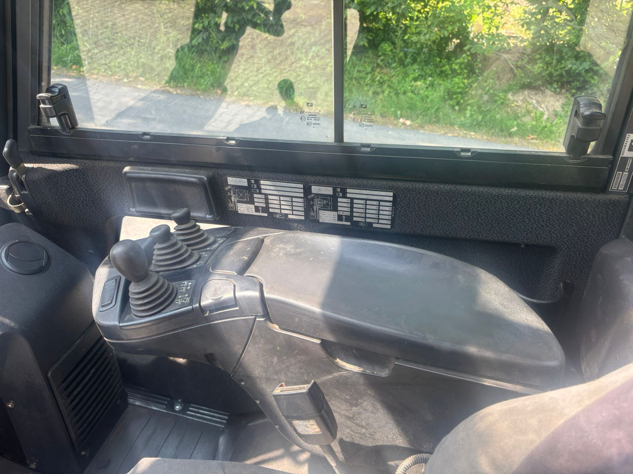 Дизельный погрузчик LINDE H 35 D-02 Triplex: фото 10