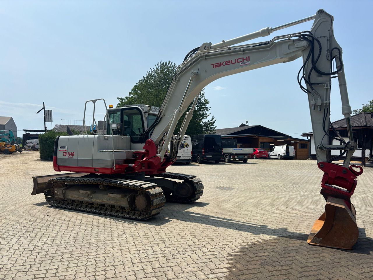 TAKEUCHI TB 1140 - Гусеничный экскаватор: фото 4 TAKEUCHI TB 1140 - Гусеничный экскаватор: фото 4