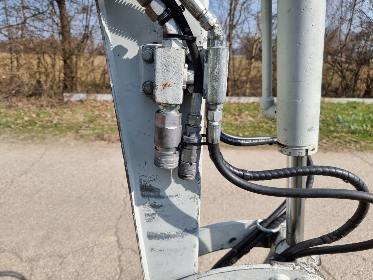 Мини-экскаватор TAKEUCHI TB 23 R: фото 12 Мини-экскаватор TAKEUCHI TB 23 R: фото 12
