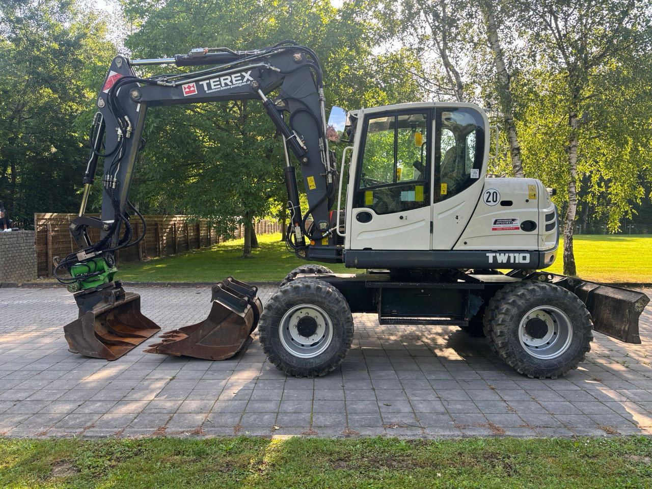 TEREX TW 110 - Внедорожный самосвал: фото 1 TEREX TW 110 - Внедорожный самосвал: фото 1