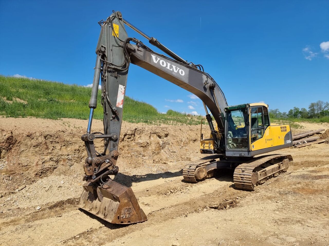 VOLVO EC 210 CN - Гусеничный экскаватор: фото 3 VOLVO EC 210 CN - Гусеничный экскаватор: фото 3