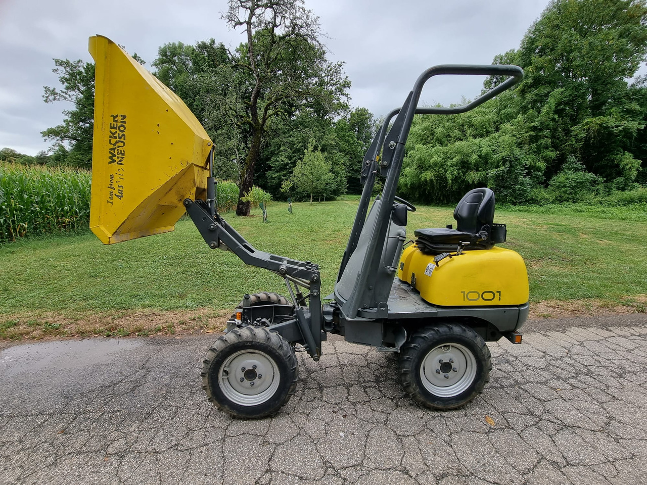 WACKER Neuson 1001 - Мини-самосвал: фото 1 WACKER Neuson 1001 - Мини-самосвал: фото 1