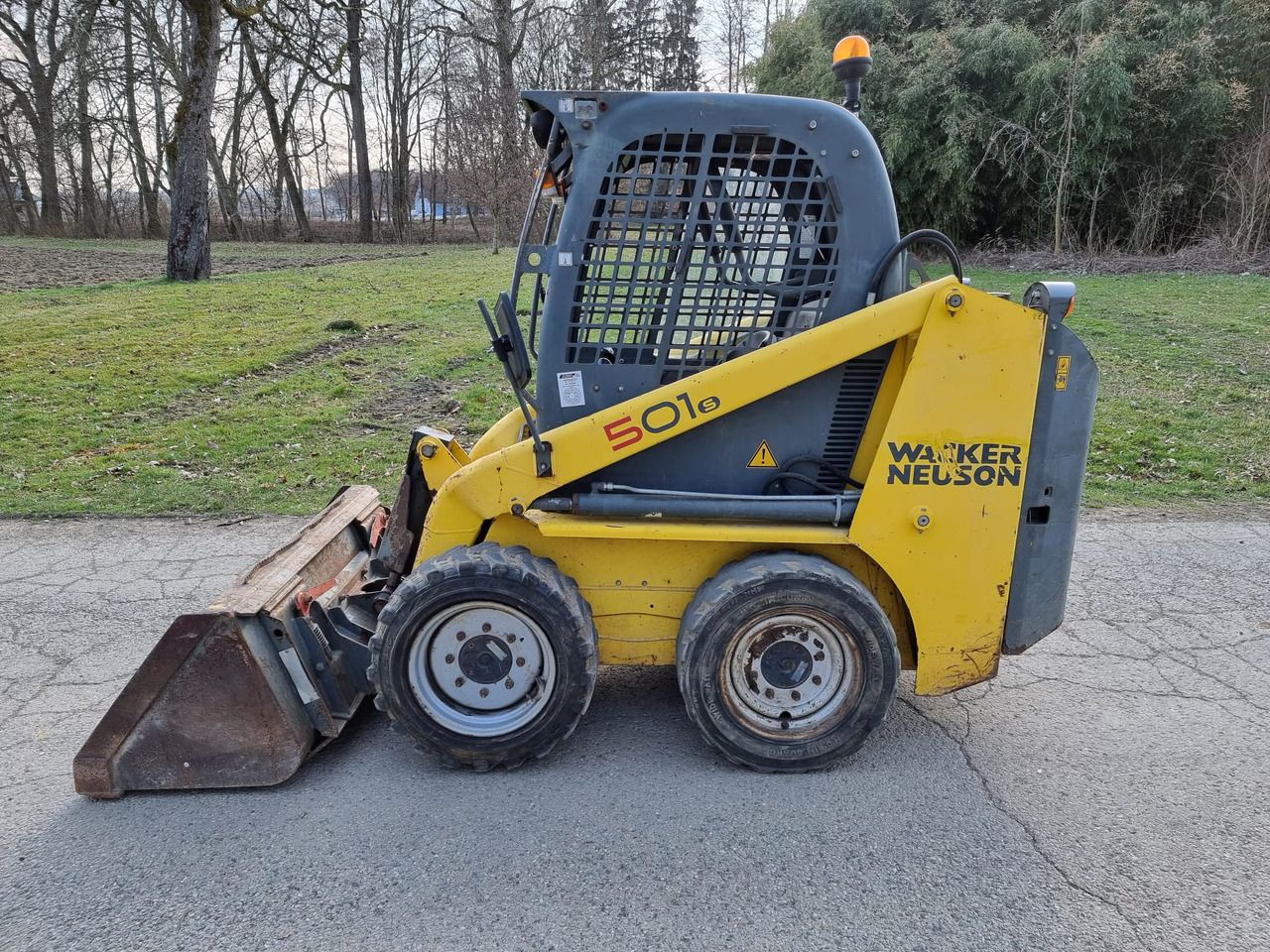 Wacker Neuson 501S - Мини-погрузчик с бортовым поворотом: фото 1 Wacker Neuson 501S - Мини-погрузчик с бортовым поворотом: фото 1
