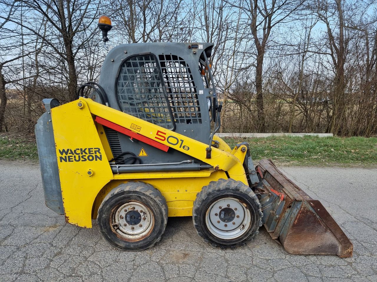 Wacker Neuson 501S - Мини-погрузчик с бортовым поворотом: фото 2 Wacker Neuson 501S - Мини-погрузчик с бортовым поворотом: фото 2
