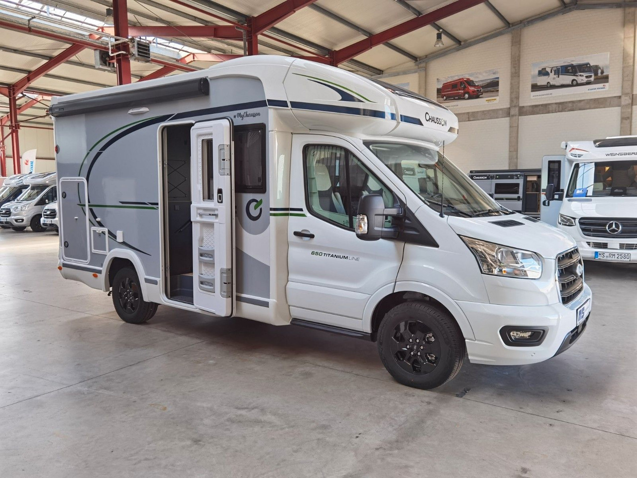 Полуинтегрированный автодом Chausson 650 TITANIUM / -2026- / 165PS-8G. / AHK/ HUBBETT: фото 10