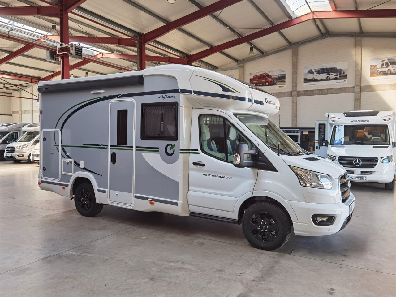 Полуинтегрированный автодом Chausson 650 TITANIUM / -2026- / 165PS-8G. / AHK/ HUBBETT: фото 8