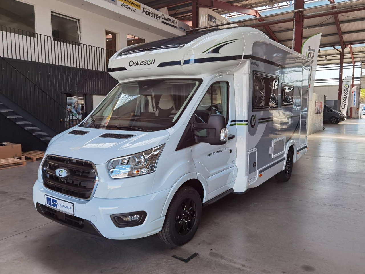 Полуинтегрированный автодом Chausson 650 TITANIUM / -2026- / 165PS-8G. / AHK/ HUBBETT: фото 7