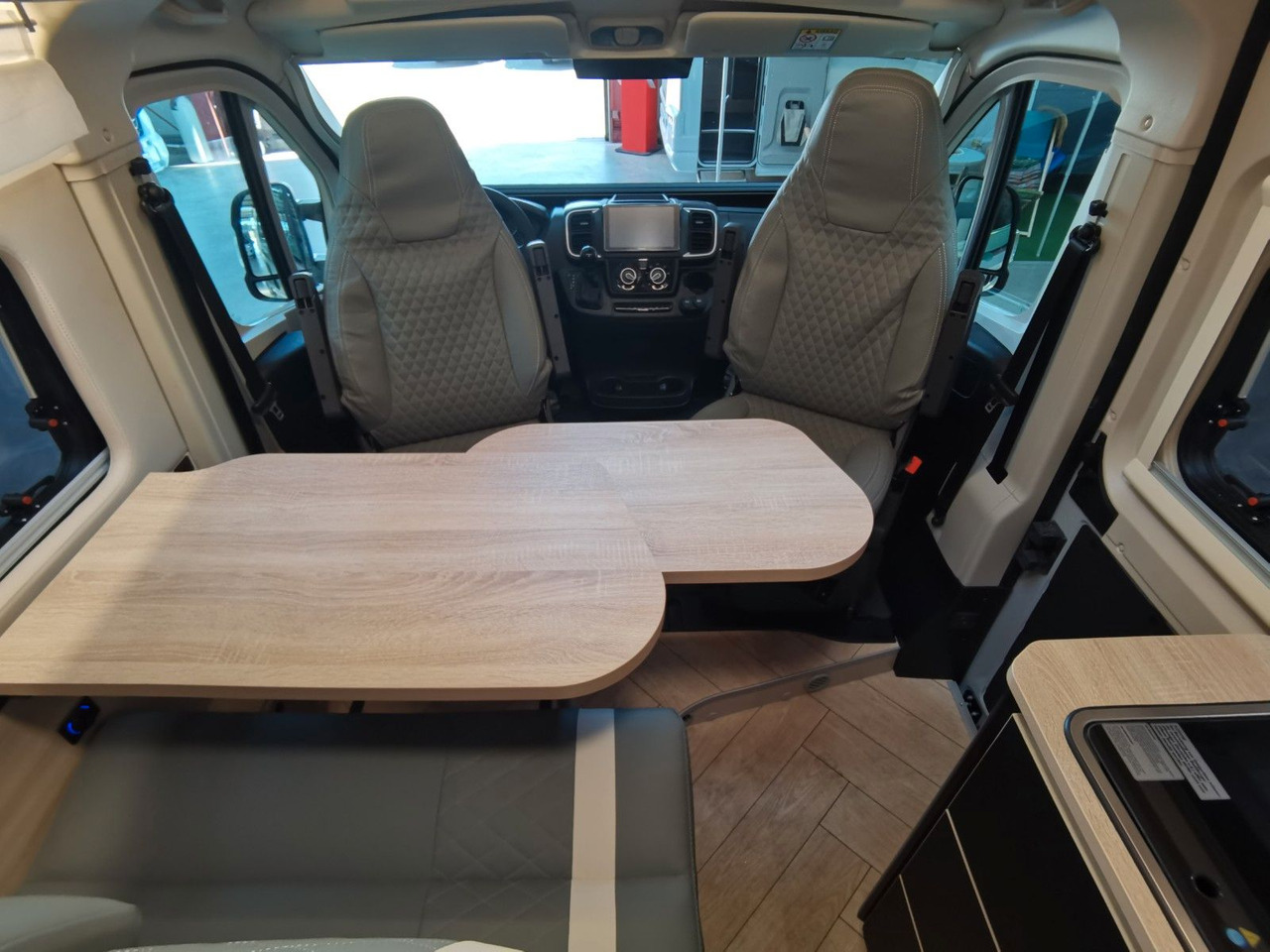 Chausson V690 SPORT LINE / 140PS-8G / XL -HUBBETT E.-BIKE лизинг Chausson V690 SPORT LINE / 140PS-8G / XL -HUBBETT E.-BIKE: фото 16