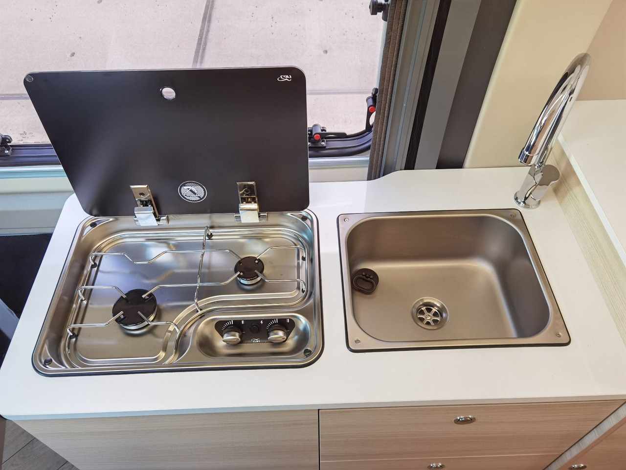 Новый Кастенваген Chausson V697 FIRST LINE / - 2025 - /140PS / EINZELBETTEN Chausson V697 FIRST LINE / - 2025 - /140PS / EINZELBETTEN: фото 14