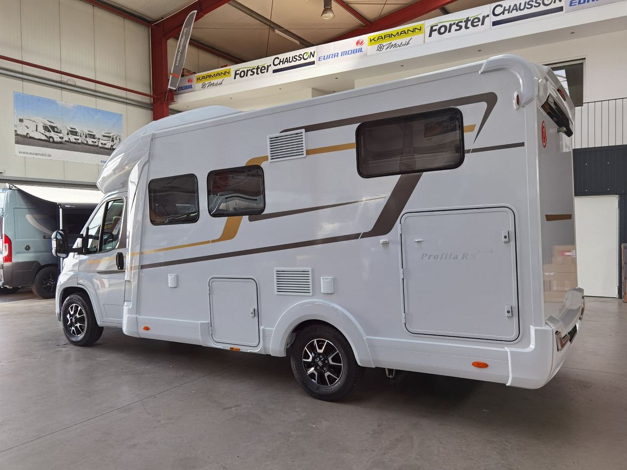 Eura Mobil PROFILA RS 695 EB /-2026-/ HUBBETT& EINZELBETTEN - Полуинтегрированный автодом: фото 5 Eura Mobil PROFILA RS 695 EB /-2026-/ HUBBETT& EINZELBETTEN - Полуинтегрированный автодом: фото 5