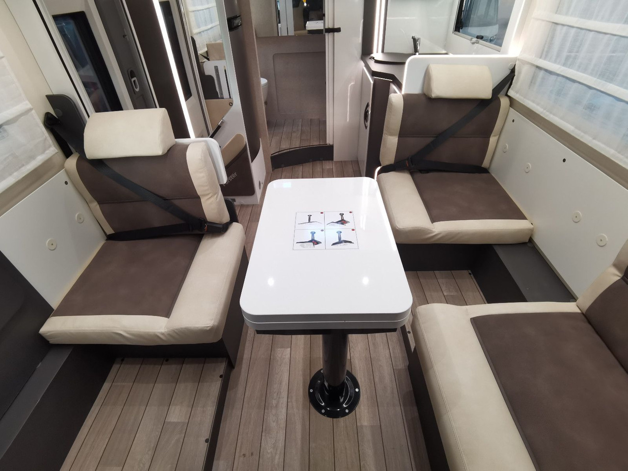 Полуинтегрированный автодом Forster T 699 LF /-2025- /140PS / XXL- HUBBETT & RAUMBAD: фото 16