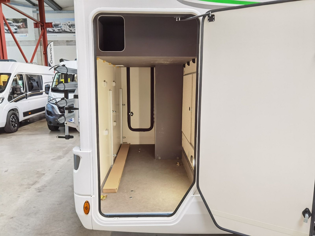 Полуинтегрированный автодом Forster T 699 LF /-2025- /140PS / XXL- HUBBETT & RAUMBAD: фото 11