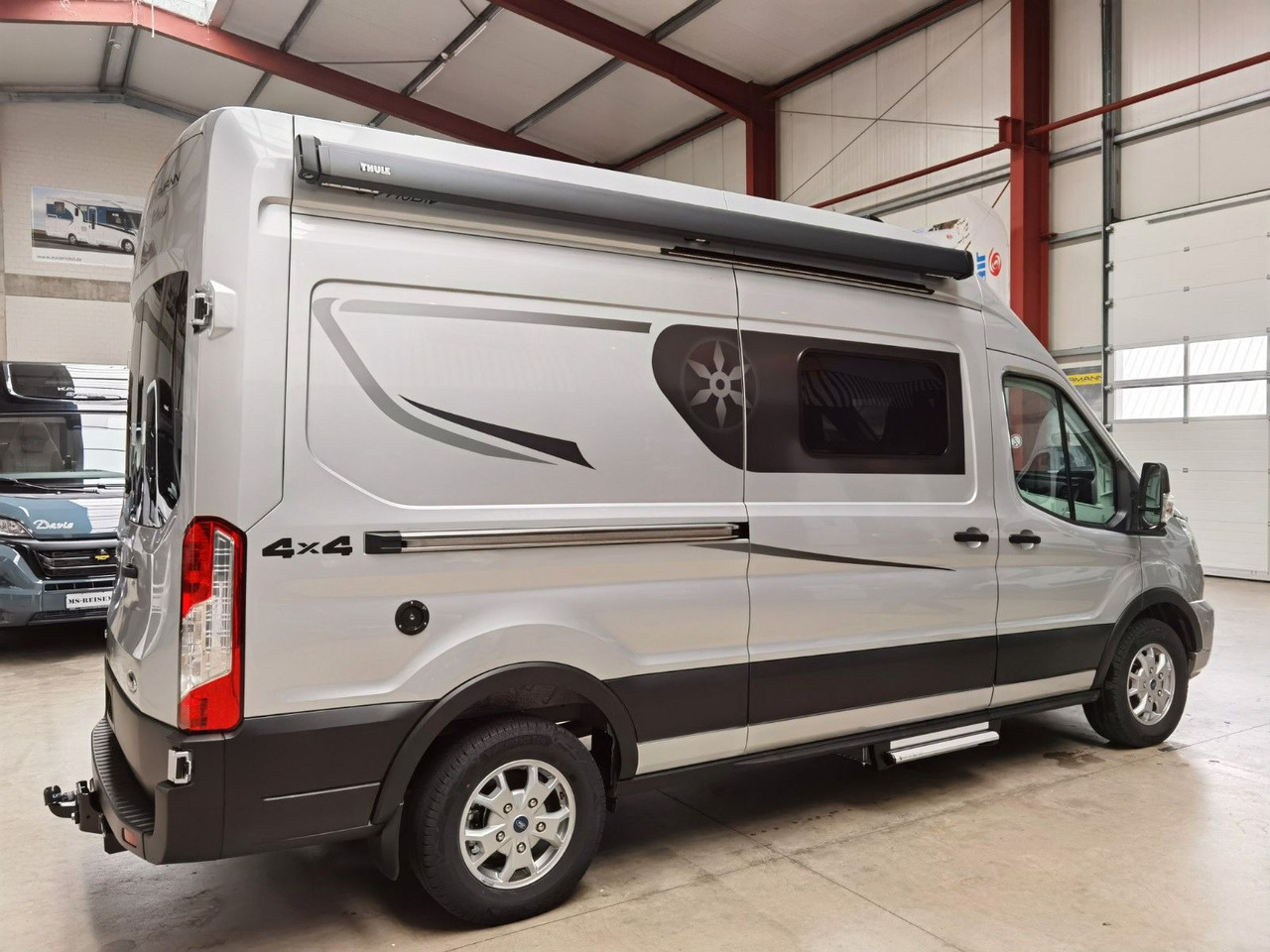 Karmann DEXTER 570 / 170PS-4x4 /SOLAR/ AHK/ EINZELBETTEN - Кастенваген: фото 4 Karmann DEXTER 570 / 170PS-4x4 /SOLAR/ AHK/ EINZELBETTEN - Кастенваген: фото 4