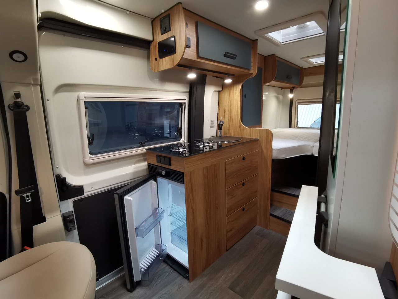 Karmann DEXTER 600 /MODELL 2026/ EINZELBETTEN  5.99M - Кастенваген: фото 1 Karmann DEXTER 600 /MODELL 2026/ EINZELBETTEN  5.99M - Кастенваген: фото 1
