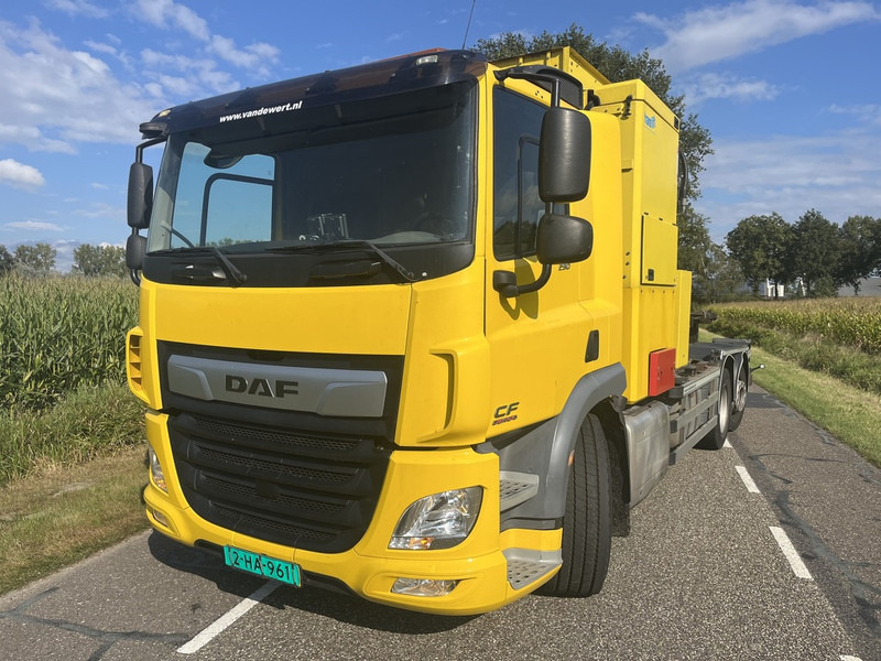 DAF CF 290 - Мусоровоз: фото 2 DAF CF 290 - Мусоровоз: фото 2