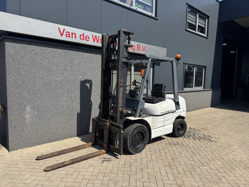 Toyota 62-6FDF30 - Дизельный погрузчик: фото 4 Toyota 62-6FDF30 - Дизельный погрузчик: фото 4