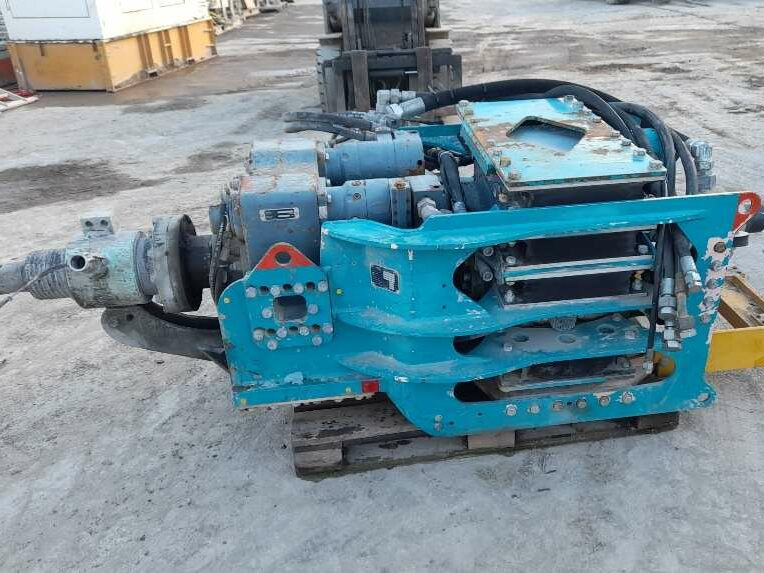 Eurodrill RHV 2400 vibration rotary head - Буровая машина: фото 1 Eurodrill RHV 2400 vibration rotary head - Буровая машина: фото 1