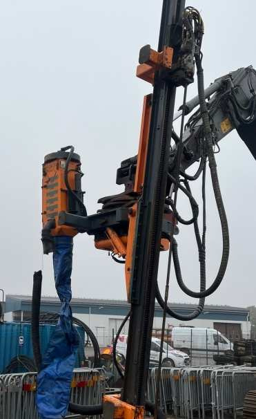 Excadrill 22A drilling attachment - Буровая машина: фото 2 Excadrill 22A drilling attachment - Буровая машина: фото 2