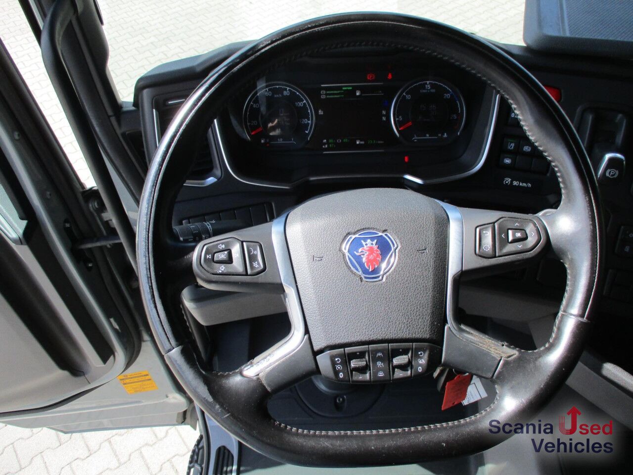 SCANIA R 450 A4x2NA / Leder / LED - Тягач: фото 2 SCANIA R 450 A4x2NA / Leder / LED - Тягач: фото 2