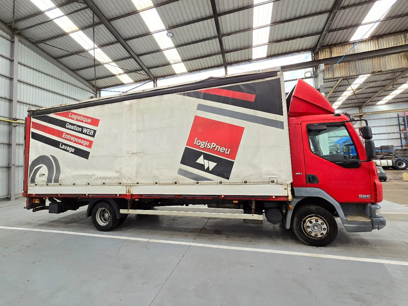 DAF LF 45 220 / EURO 5 / AIRCO / MANUEL / DHOLLANDIA 2000kg - Тентованный грузовик: фото 4 DAF LF 45 220 / EURO 5 / AIRCO / MANUEL / DHOLLANDIA 2000kg - Тентованный грузовик: фото 4