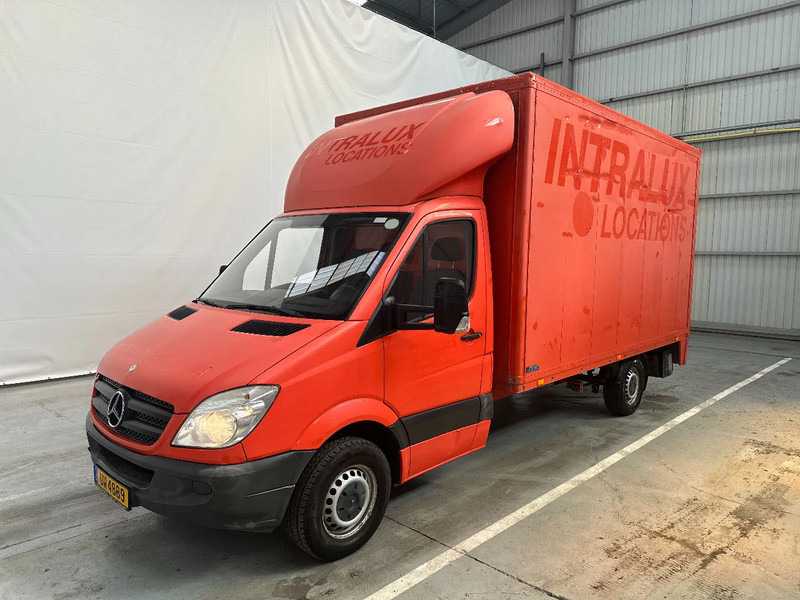 Mercedes-Benz Sprinter 316 - Малотоннажный фургон: фото 3 Mercedes-Benz Sprinter 316 - Малотоннажный фургон: фото 3