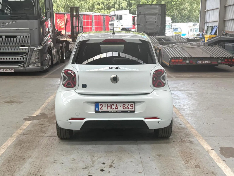 Smart Forfour ONE EQ / 100% ELECTRIC / BRABUS ALLOY WHEELS /EDITION ONE - Легковой автомобиль: фото 4 Smart Forfour ONE EQ / 100% ELECTRIC / BRABUS ALLOY WHEELS /EDITION ONE - Легковой автомобиль: фото 4