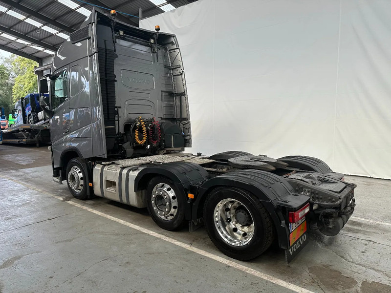 Volvo FH 13.460 Globetrotter / 6x2 / VEB / 469612 km / EURO 6 /PTO - Тягач: фото 3 Volvo FH 13.460 Globetrotter / 6x2 / VEB / 469612 km / EURO 6 /PTO - Тягач: фото 3