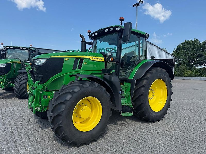 John Deere 6R215 AP 50KM COMMAND-PRO 2023 2690 UUR!!! - Трактор: фото 1 John Deere 6R215 AP 50KM COMMAND-PRO 2023 2690 UUR!!! - Трактор: фото 1