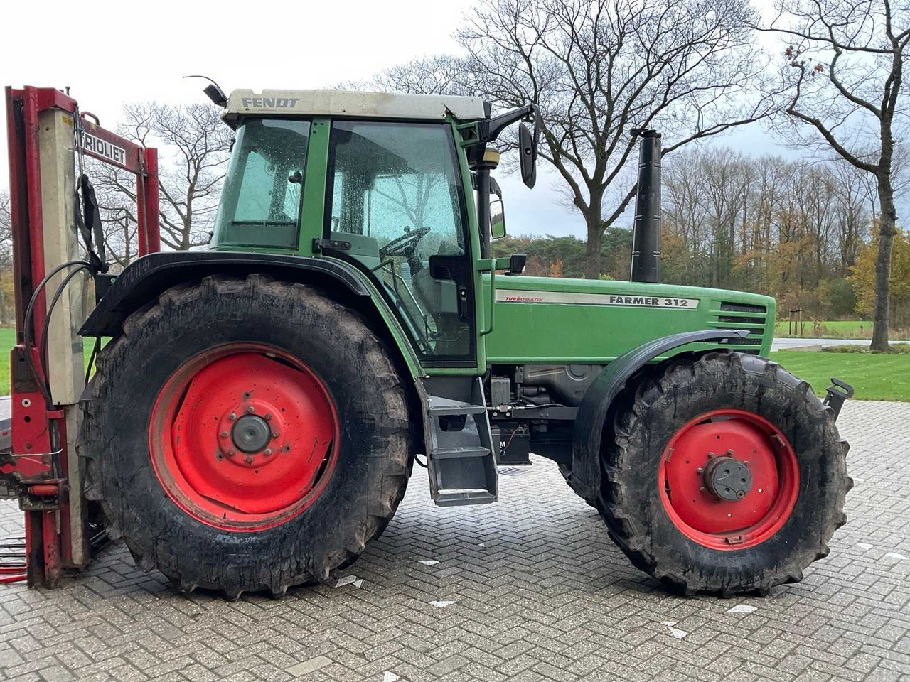 1994 FENDT FARMER 312 TURBOMATIK ALL-WHEEL DRIVE FARM TRACTOR - Трактор: фото 5 1994 FENDT FARMER 312 TURBOMATIK ALL-WHEEL DRIVE FARM TRACTOR - Трактор: фото 5