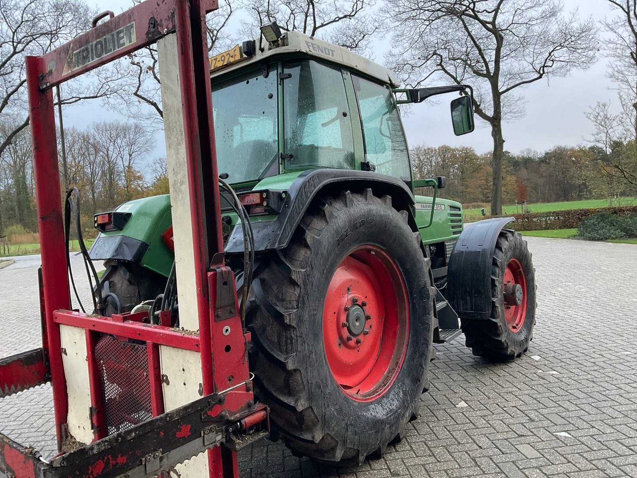 1994 FENDT FARMER 312 TURBOMATIK ALL-WHEEL DRIVE FARM TRACTOR - Трактор: фото 4 1994 FENDT FARMER 312 TURBOMATIK ALL-WHEEL DRIVE FARM TRACTOR - Трактор: фото 4