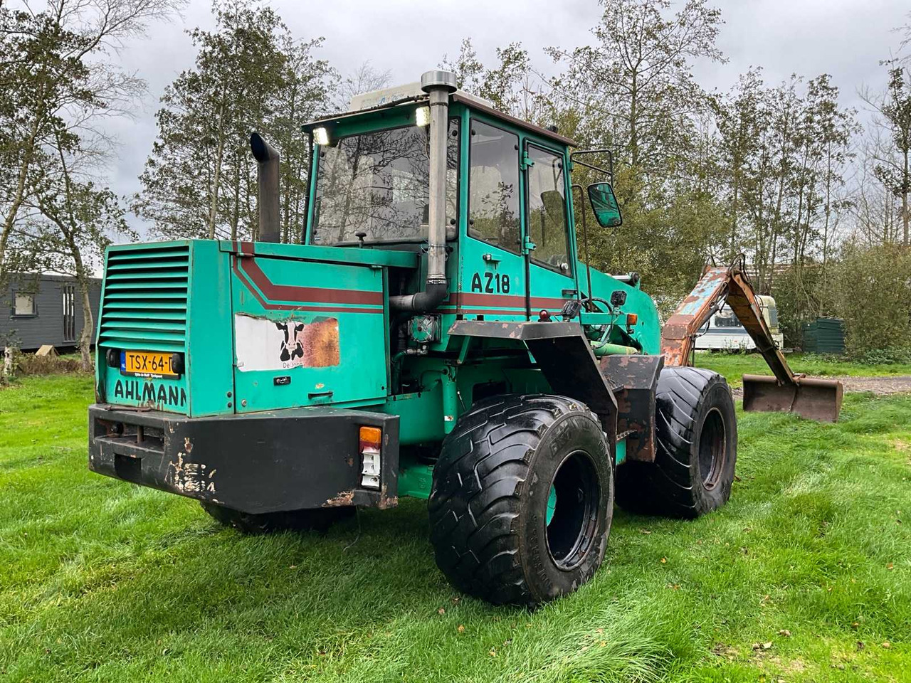 Колёсный погрузчик 1996 AHLMANN AZ18 SHOVEL: фото 10 Колёсный погрузчик 1996 AHLMANN AZ18 SHOVEL: фото 10
