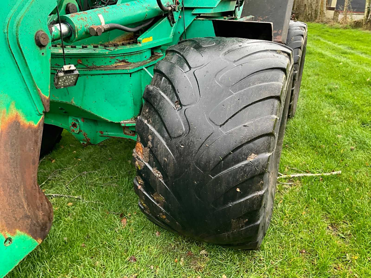 Колёсный погрузчик 1996 AHLMANN AZ18 SHOVEL: фото 20 Колёсный погрузчик 1996 AHLMANN AZ18 SHOVEL: фото 20