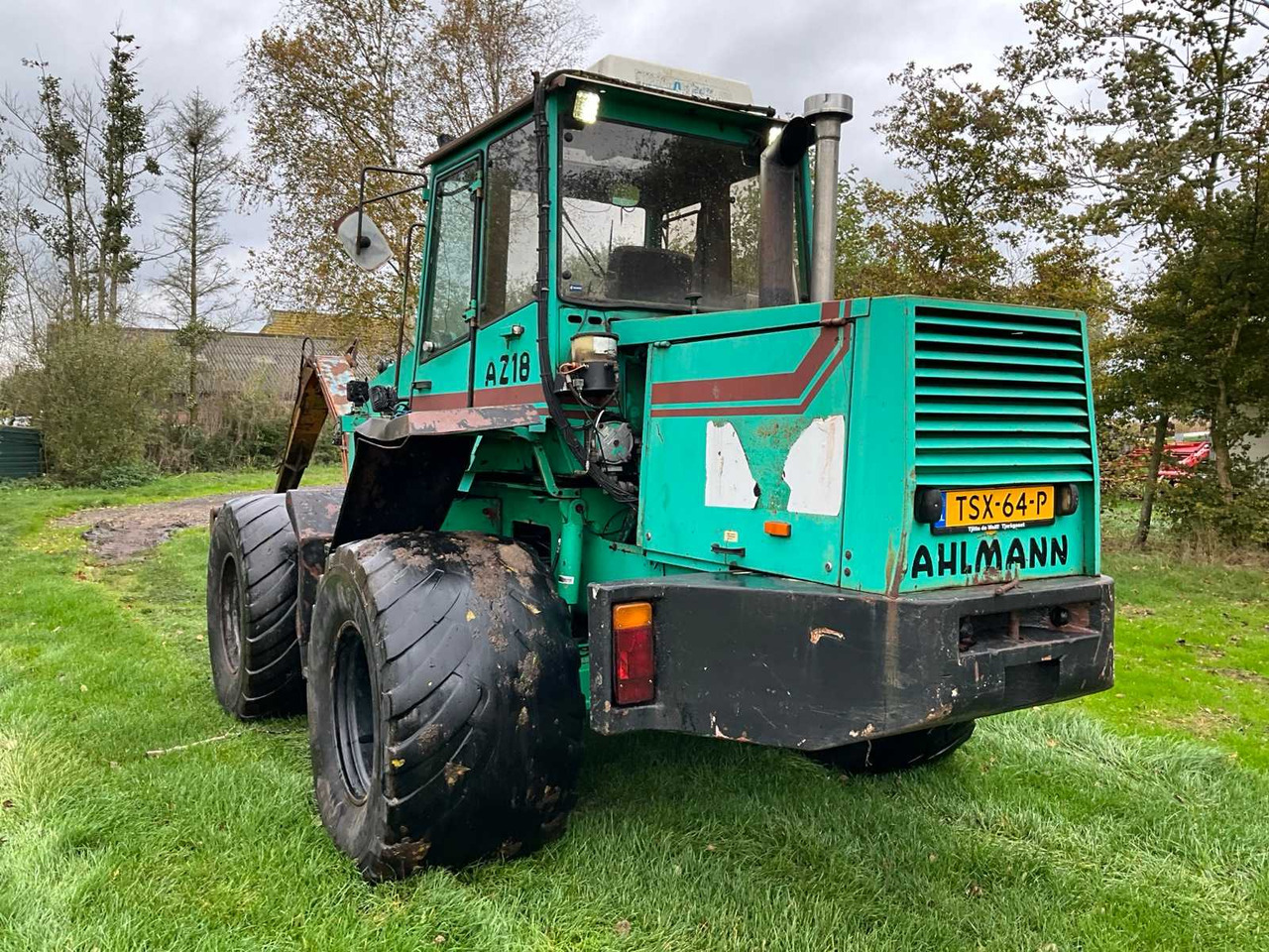 Колёсный погрузчик 1996 AHLMANN AZ18 SHOVEL: фото 12 Колёсный погрузчик 1996 AHLMANN AZ18 SHOVEL: фото 12
