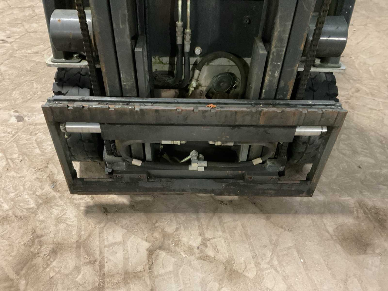 2006 NISSAN 1N1L18Q FORKLIFT - Вилочный погрузчик: фото 5 2006 NISSAN 1N1L18Q FORKLIFT - Вилочный погрузчик: фото 5