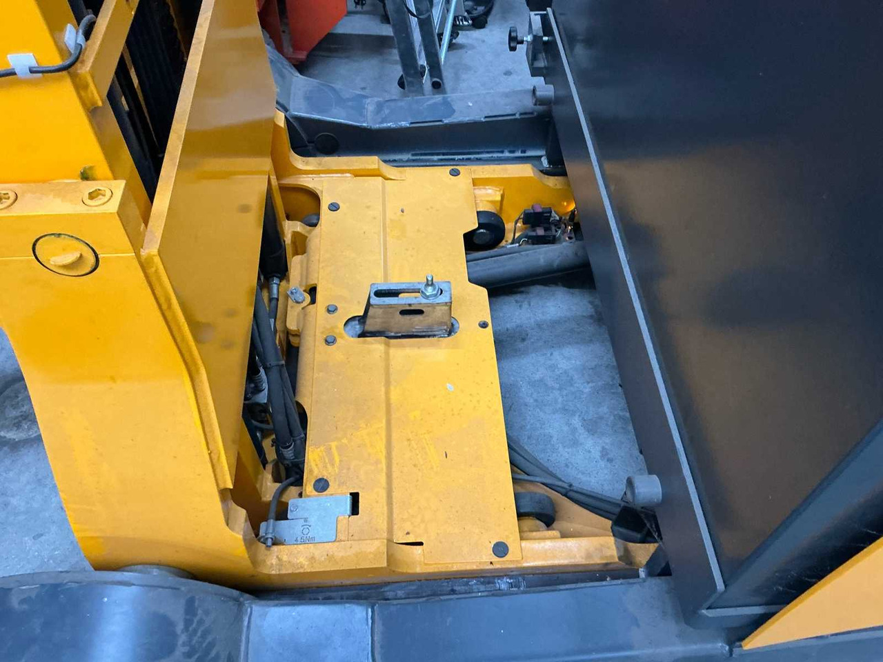 Вилочный погрузчик 2013 JUNGHEINRICH ETV C20 FORKLIFT: фото 36 Вилочный погрузчик 2013 JUNGHEINRICH ETV C20 FORKLIFT: фото 36