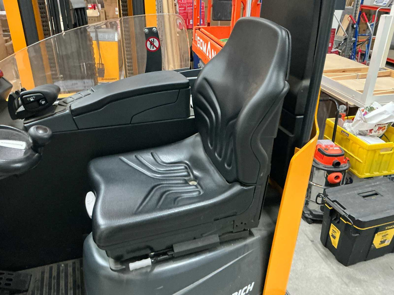 Вилочный погрузчик 2013 JUNGHEINRICH ETV C20 FORKLIFT: фото 25 Вилочный погрузчик 2013 JUNGHEINRICH ETV C20 FORKLIFT: фото 25