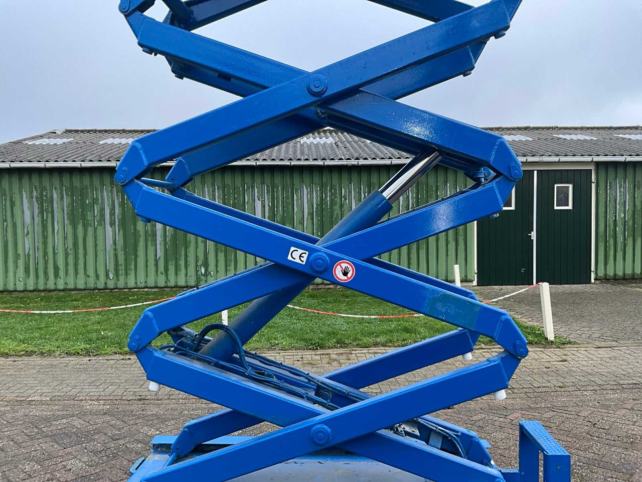 2015 SKYJACK SJIIII3219 AERIAL PLATFORM - Подъёмник: фото 5 2015 SKYJACK SJIIII3219 AERIAL PLATFORM - Подъёмник: фото 5