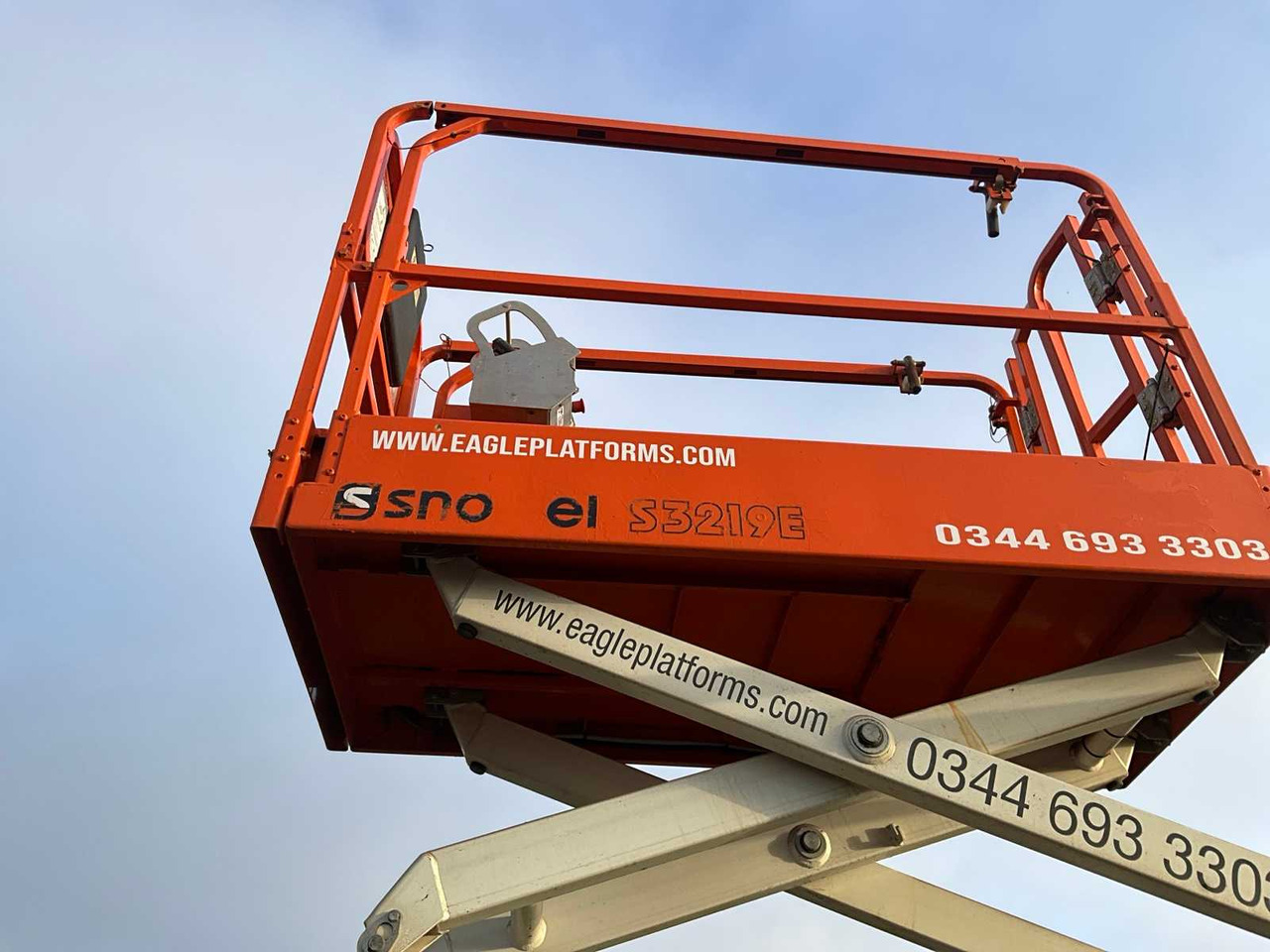 Подъёмник 2017 SNORKEL S3219E AERIAL WORK PLATFORM: фото 6
