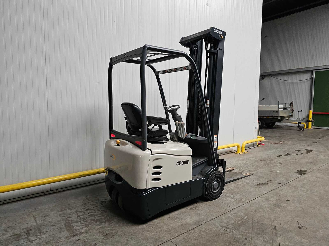 2018 CROWN SCT6010-1.3 FORKLIFT - Вилочный погрузчик: фото 5 2018 CROWN SCT6010-1.3 FORKLIFT - Вилочный погрузчик: фото 5