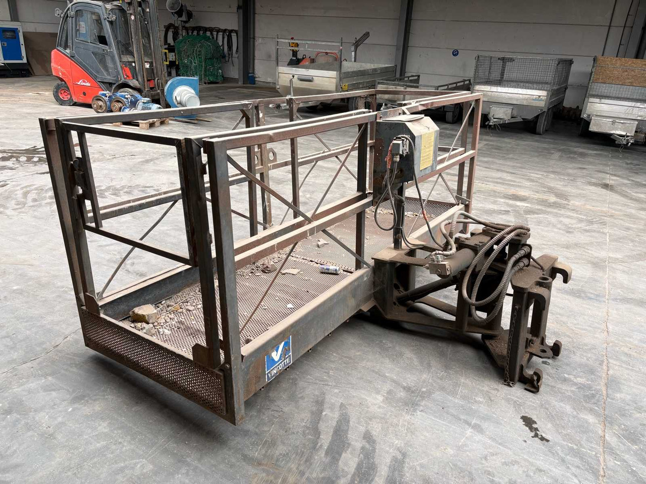 AERIAL PLATFORM - Подъёмник: фото 2 AERIAL PLATFORM - Подъёмник: фото 2