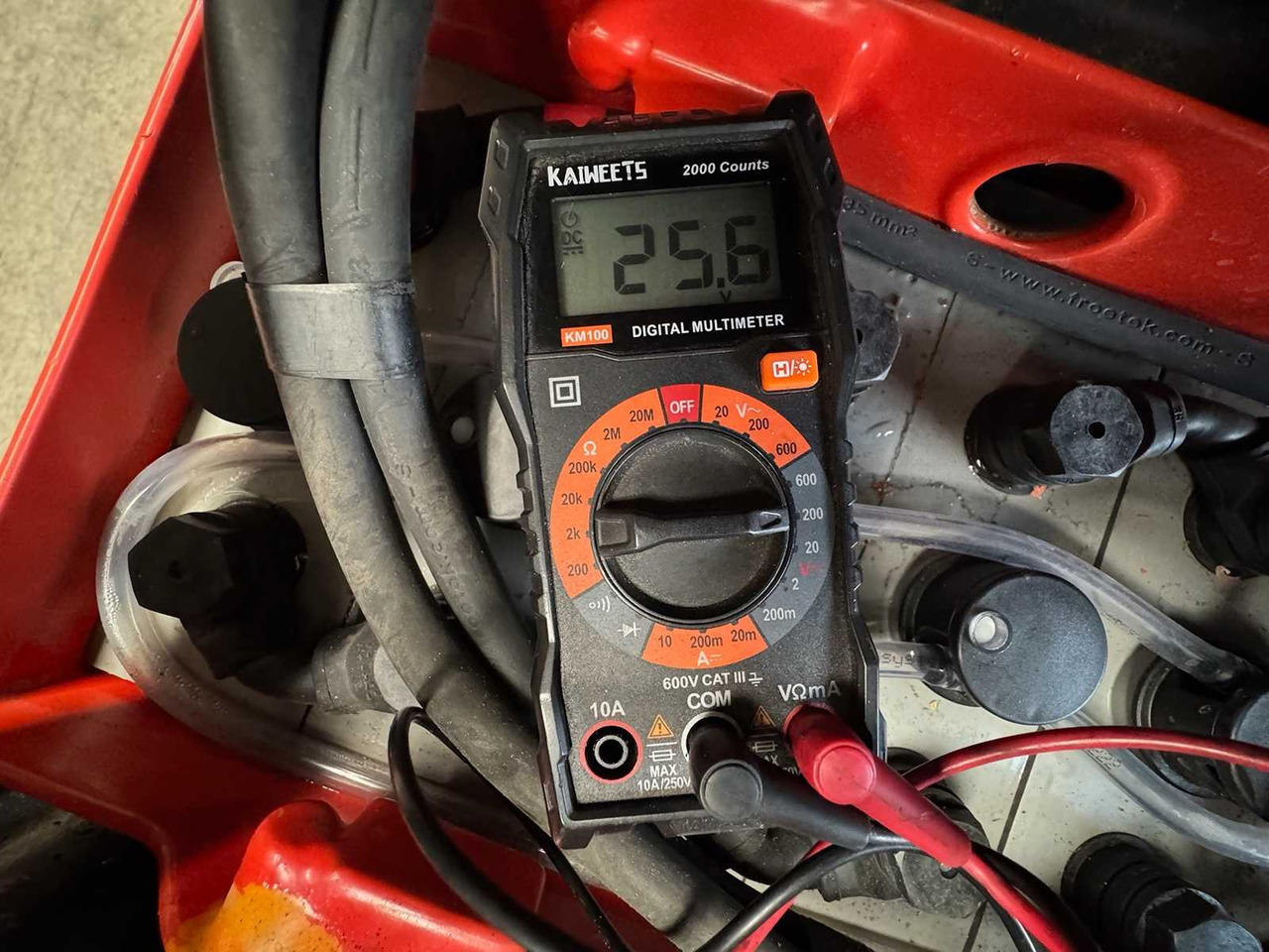 Вилочный погрузчик BATTERY 46/2023 BJ.2020 SERVICE + UVV 08/2026 LINDE T20R PALLET TRUCK STACKER ANT 4,715 HOURS: фото 12 Вилочный погрузчик BATTERY 46/2023 BJ.2020 SERVICE + UVV 08/2026 LINDE T20R PALLET TRUCK STACKER ANT 4,715 HOURS: фото 12