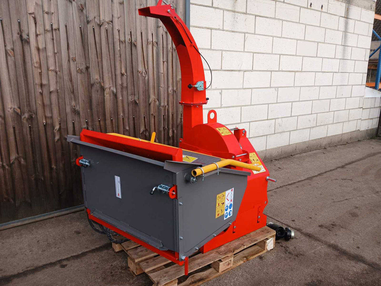 BX52R - Измельчитель древесины: фото 4 BX52R - Измельчитель древесины: фото 4