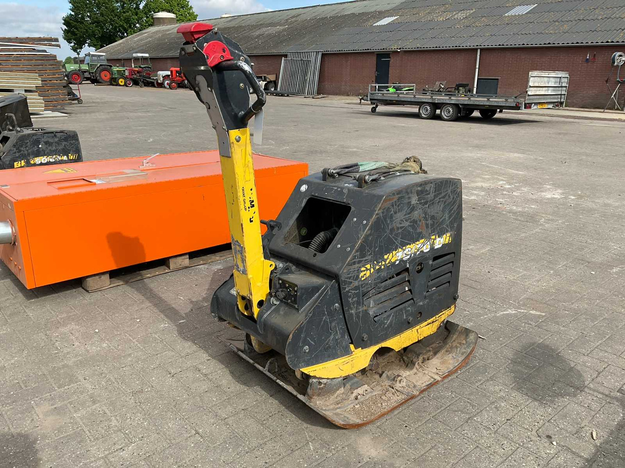 Bomag BPR 60/65 D/E - Виброплита: фото 1 Bomag BPR 60/65 D/E - Виброплита: фото 1