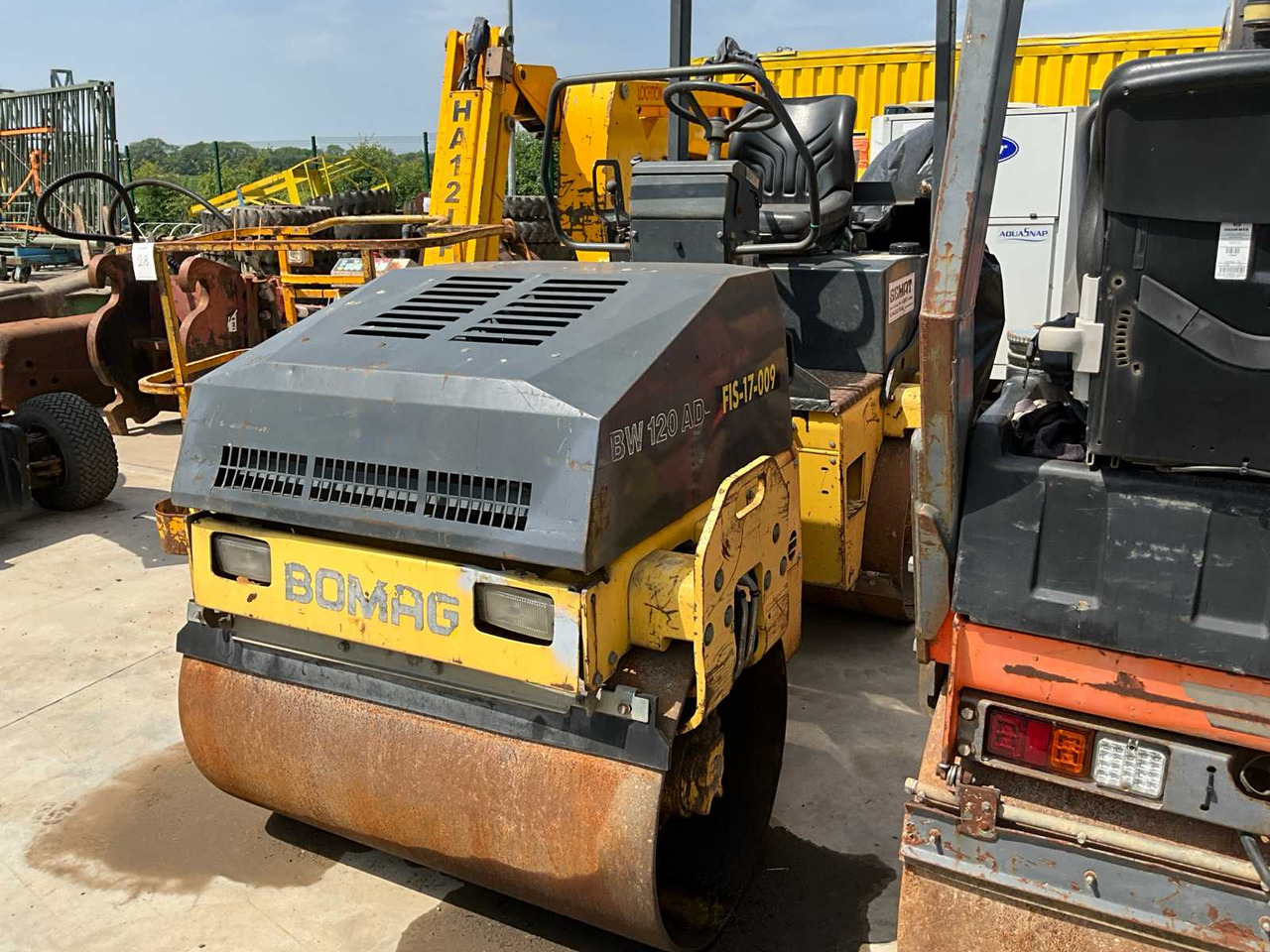 Bomag BW120 AD-3 - Дорожный каток: фото 4 Bomag BW120 AD-3 - Дорожный каток: фото 4