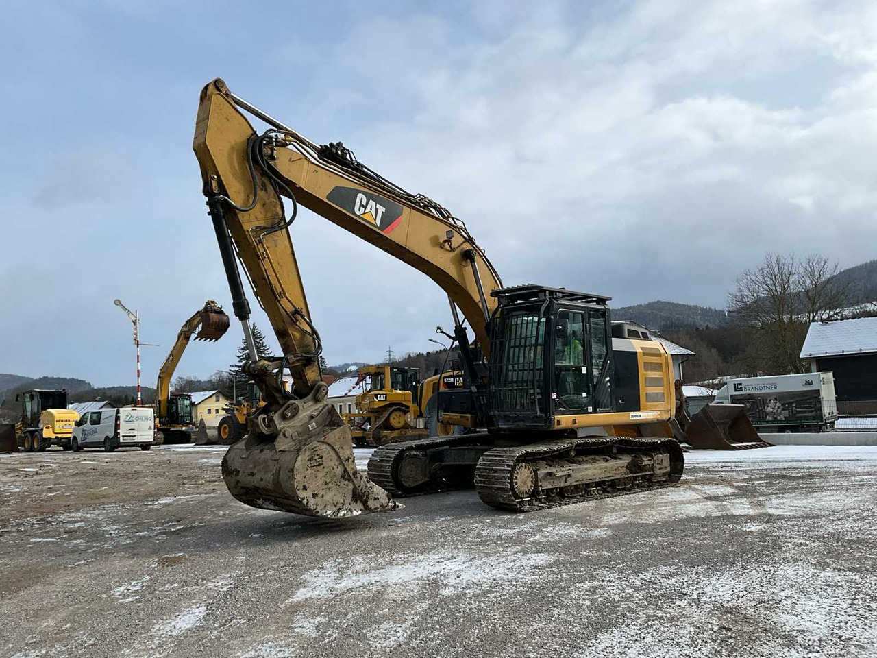 CAT 320EL - Гусеничный экскаватор: фото 1 CAT 320EL - Гусеничный экскаватор: фото 1
