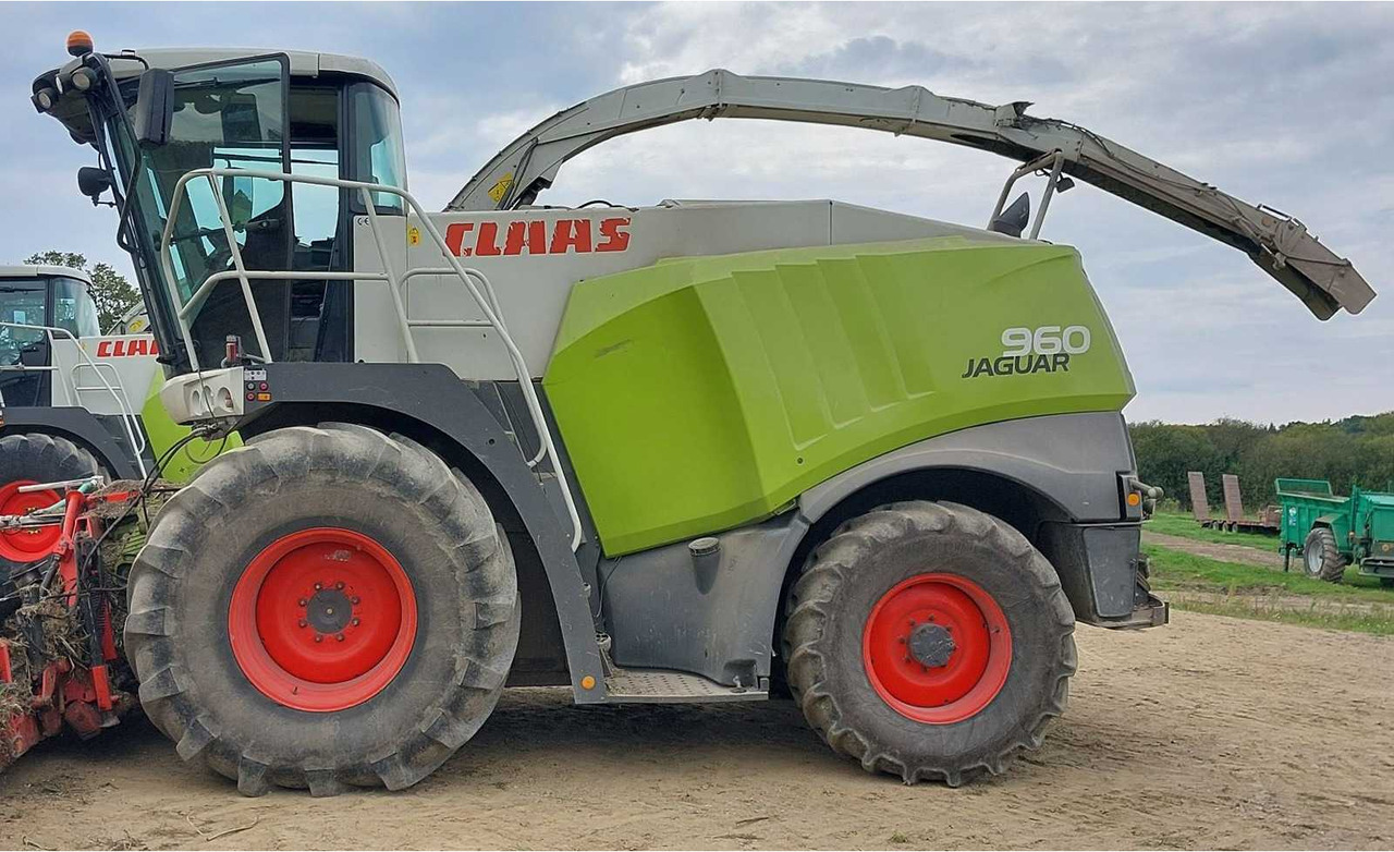 CLAAS - 2009 - 960 - HARVESTER-CHOPPER - Кормоуборочный комбайн: фото 4 CLAAS - 2009 - 960 - HARVESTER-CHOPPER - Кормоуборочный комбайн: фото 4