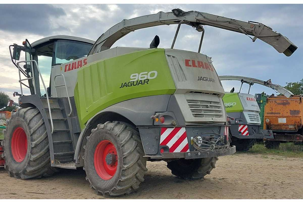 CLAAS - 2009 - 960 - HARVESTER-CHOPPER - Кормоуборочный комбайн: фото 1 CLAAS - 2009 - 960 - HARVESTER-CHOPPER - Кормоуборочный комбайн: фото 1