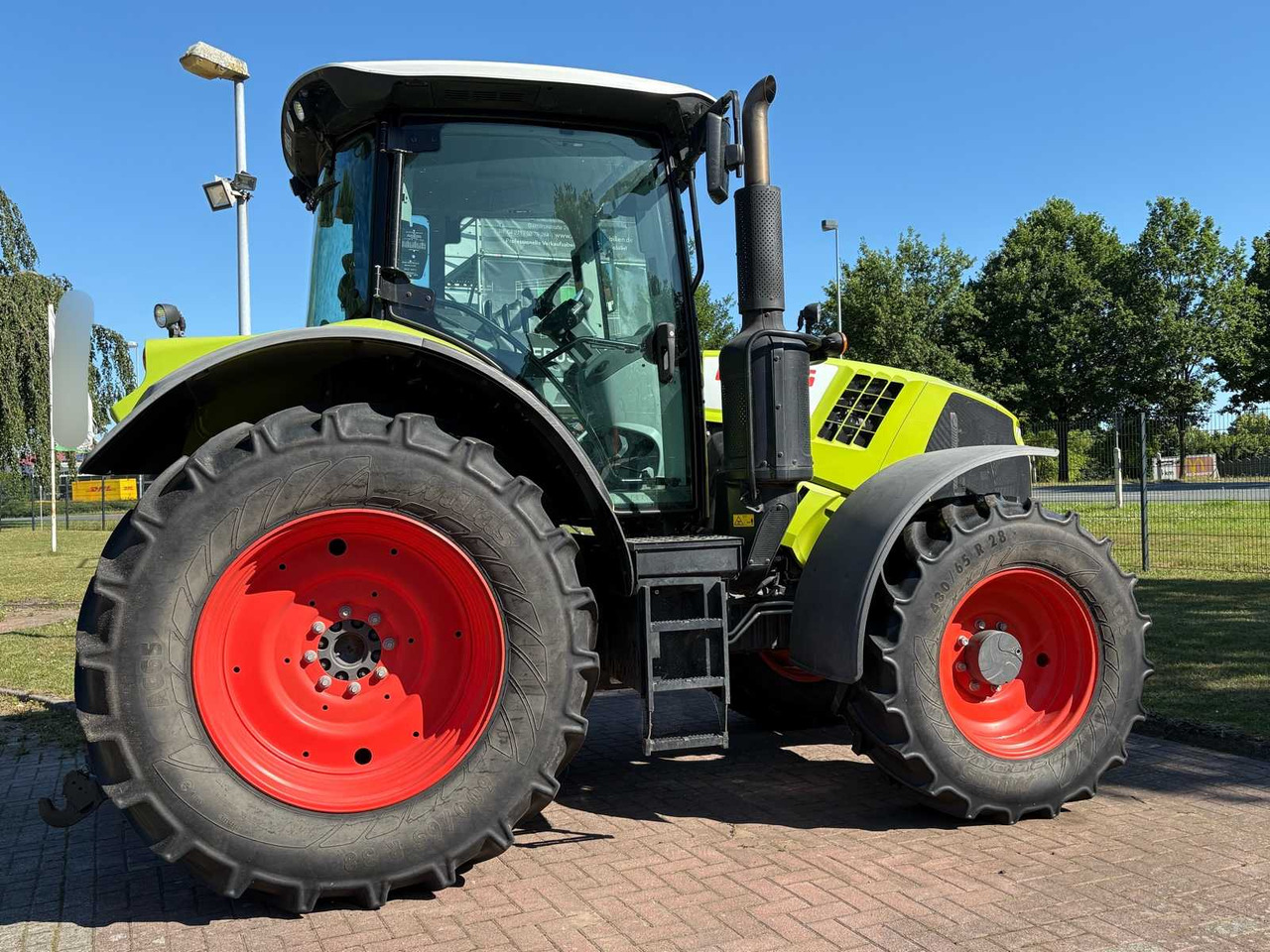CLAAS Arion 510 CIS - Трактор: фото 2 CLAAS Arion 510 CIS - Трактор: фото 2