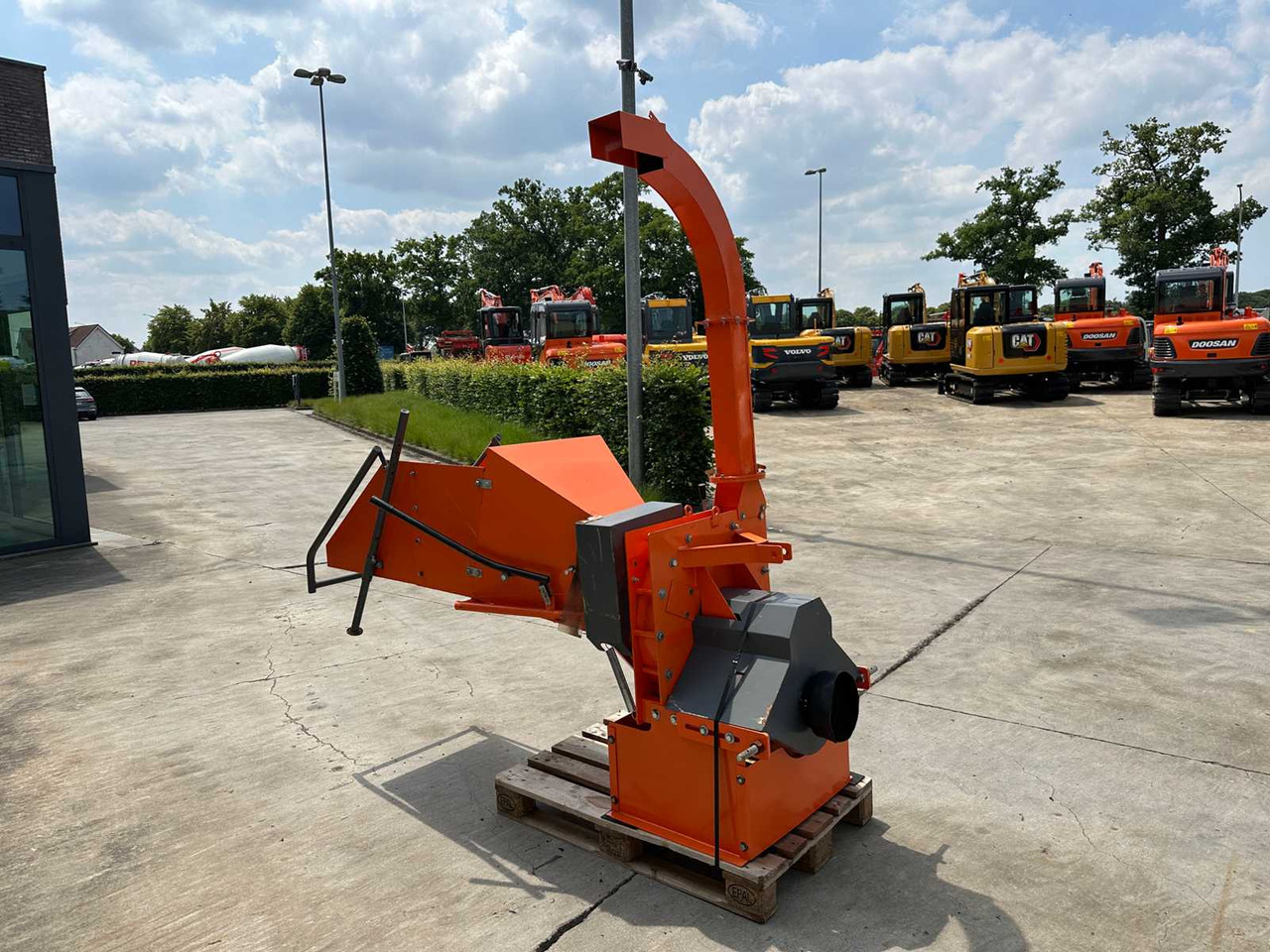 DC EU20 - Измельчитель древесины: фото 3 DC EU20 - Измельчитель древесины: фото 3