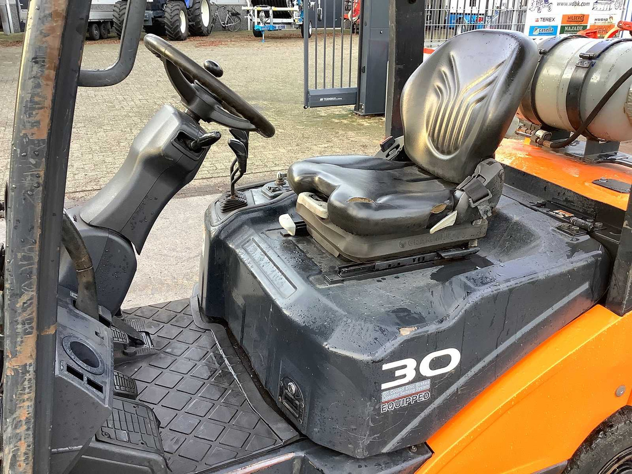 DOOSAN - 2021 - G30P-7 LP - FORKLIFT - Вилочный погрузчик: фото 4 DOOSAN - 2021 - G30P-7 LP - FORKLIFT - Вилочный погрузчик: фото 4